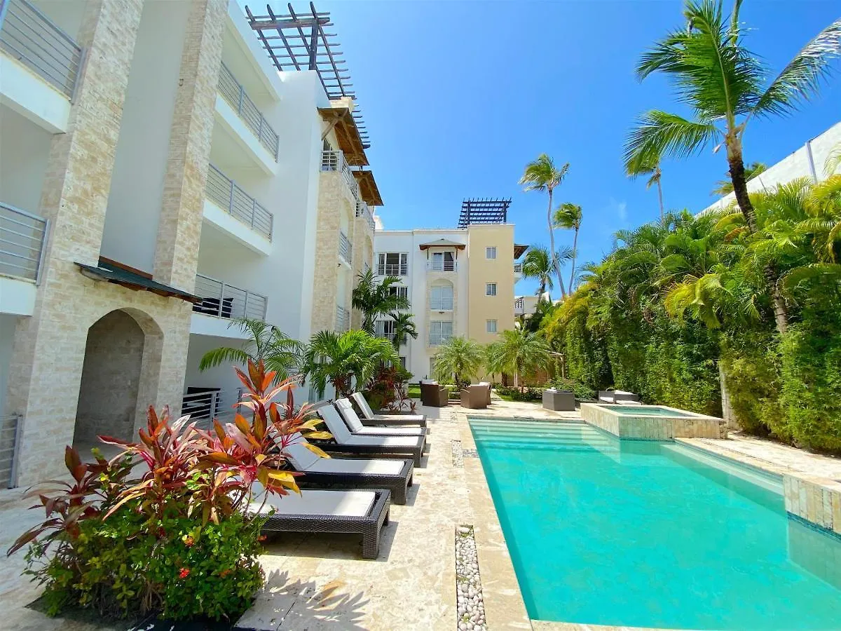 Deluxe Suites Chateau Del Mar - Swimming Pool And Jacuzzi - Bavaro Beach 蓬塔卡纳