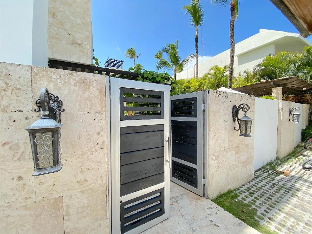 公寓式酒店 Deluxe Suites Chateau Del Mar - Swimming Pool And Jacuzzi - Bavaro Beach 蓬塔卡纳