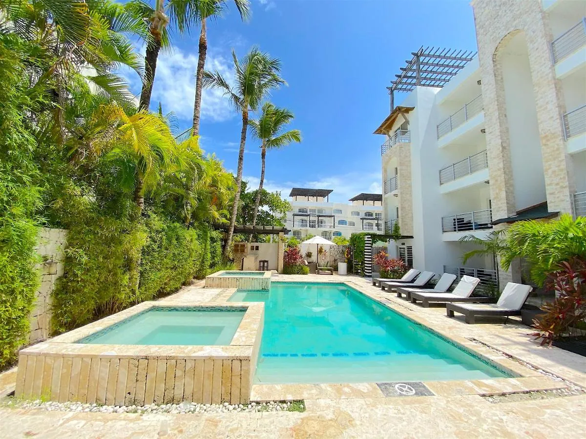 Deluxe Suites Chateau Del Mar - Swimming Pool And Jacuzzi - Bavaro Beach 蓬塔卡纳 公寓式酒店